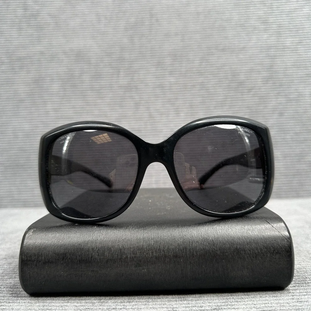 Chanel 5181 Sunglasses Black Oversized Oval Silver CC Logo Polarized 59-18-135 Chanel 5181 Sunglasses Black Oversized Oval Silver... | Depop main image 2